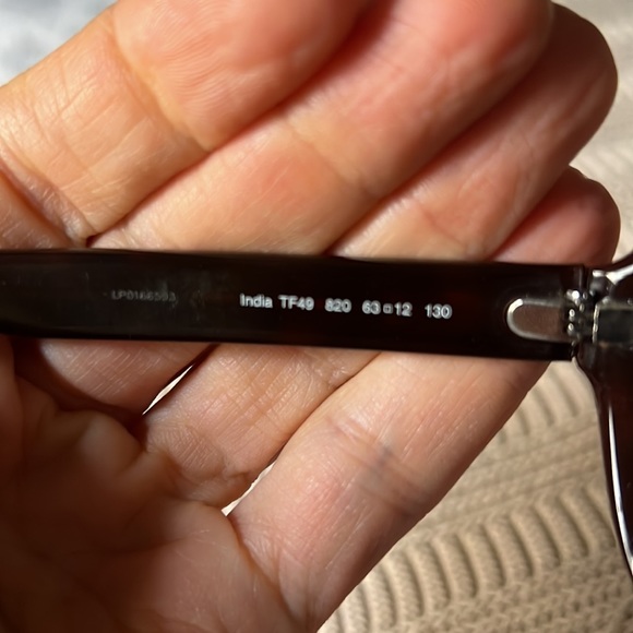 Tom Ford vintage brown tortoise sunglasses - Picture 7 of 12